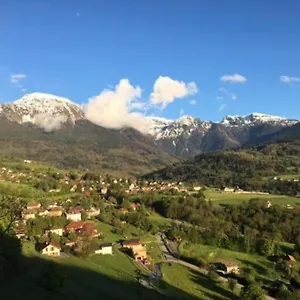 Grand 6 Personnes Uriage Chamrousse Grenoble Revel (Isere)