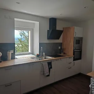 Maison Au Calme Pour 8 Personnes A 2 Pas Du Chateau D Anjou